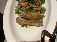 元荽沙姜捞鹅掌翼-啫神·广州地标美食(北京路店)