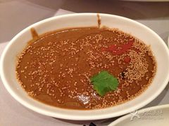 -鼎鼎香·港式火锅(北京SKP店)