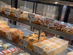 -君之狮子山·轻糖烘焙(松江印象城店)