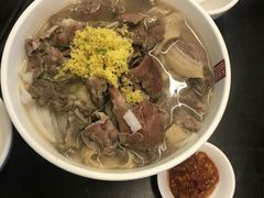 -潮镇老尾牛杂(环城西路店)