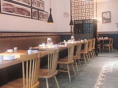 大堂-李子坝梁山鸡(北碚万达五鸡哥店)