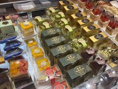 -TOUCH泰奇(奉贤宝龙城市广场店)