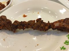 电烤羊肉串-护国寺小吃(地安门店)