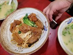 -金杨拉面王小吃面馆·牛三宝面·红烧牛肉粉