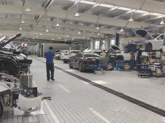-畅通航行汽车钣金喷漆 无痕修复·局部喷漆