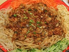 -灵芝妹子海鲜米线(劳动公园店)