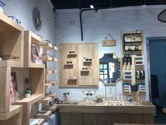 -圆又圆眼镜(五爱道店)