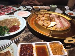 -猪啊牛呀羊啊铜盘烤肉(正大广场店)