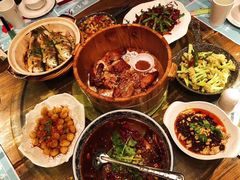 -胡桃里音乐酒馆(环亚凯瑟琳广场店)