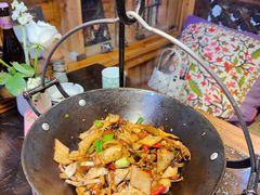 吊锅三菌-吃货私房菜(丽江束河古镇店)