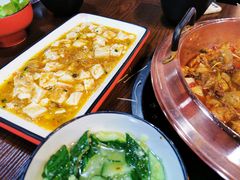 -虾弄弄海派小龙虾·牛羊蝎子火锅