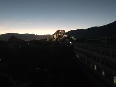 -平措康桑·和牛自助观景餐厅(布达拉宫店)