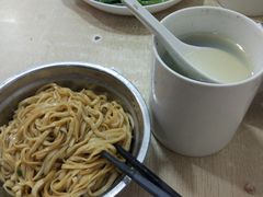 -广达眼镜炖罐(广达店)