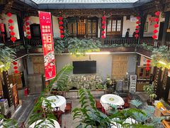 -蔼若春.传承三十年云南菜(金碧公园店)