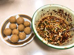 -左记豆腐圆子店