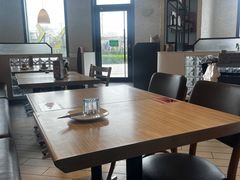 -必胜客(绿地新都会店)