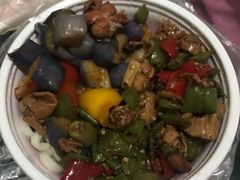茄子肉丁小公鸡双拼拌面-文三里屯面馆(三里屯店)