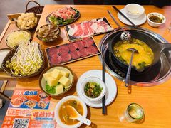 -黔三一夺夺粉酸汤火锅(百信店)