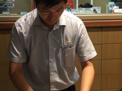 -茂昌眼镜(南京东路店)