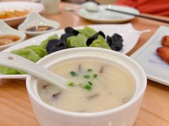 彩虹海鲜疙瘩汤-船歌·鱼水饺青岛菜(国贸商城店)
