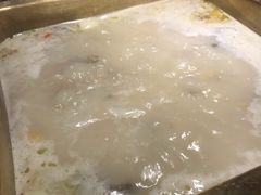 -尚尚仙·酸汤猪手·猪肚鸡火锅(华联万柳购物中心店)