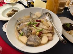 年糕烧东海鲳鱼-晶采轩(虹桥路店)