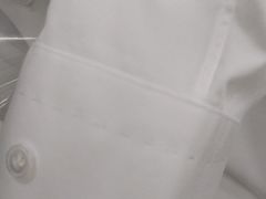 -福奈特洗衣·洗鞋·奢侈品护理(百联中环店)