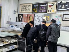 -龙慧画框·裱画配框工厂店