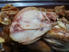-陆稿荐观前街店
