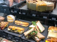 -星巴克(广州中华广场B1层店)