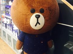 -LINE FRIENDS Garosu-gil Flagship Store