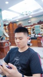 -男先生男士理发馆