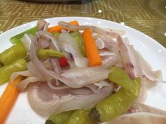 -安徽饭店·白鹭阁自助餐厅(梅山路店)