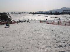 -华彬猛犸滑雪场