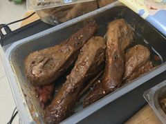 -周黑鸭(郑州新世界百货店)