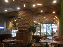 -焙丽拾光(麦凯乐直营店)