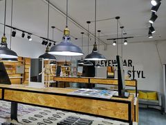 -罗伯特眼镜·蔡司官方授权(罗湖国贸店)