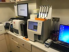 -爱诺耐芙动物医院(万博店)