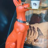 魔都咖啡馆黑橘撞色咖啡店复古金属style