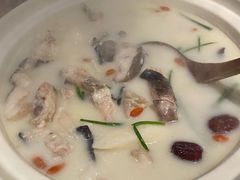 江团鱼炖汤-老阿爸鲜鱼土菜(昆山花桥店)