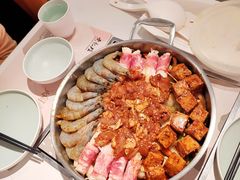 -黄记煌三汁焖锅(新佳丽江汉路店)