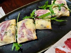 西班牙风味火腿鸡肉奶油春卷-BROWNSTONE布朗石西班牙餐厅(富城店)