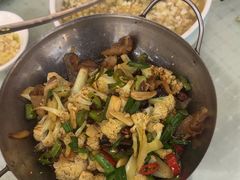 -百姓食府(秦虹路店)
