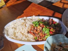 -小厨子私房菜·云南美食店