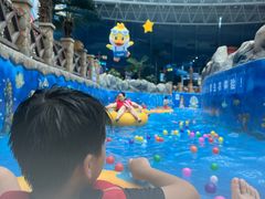 -青岛东方影都融创水世界