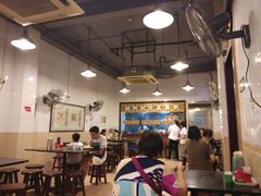 大堂-伍湛记 · 广州老字号(龙津中路店)