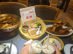 -鲁菜根·泰安菜(万达店)