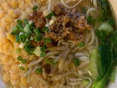 -鑫巴蜀小镇 · 水煮鱼专研店(玉桥店)