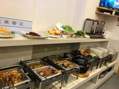 自助取餐区-鹈鹕素食餐厅自助餐部(正阳街店)