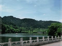 -黔灵山公园